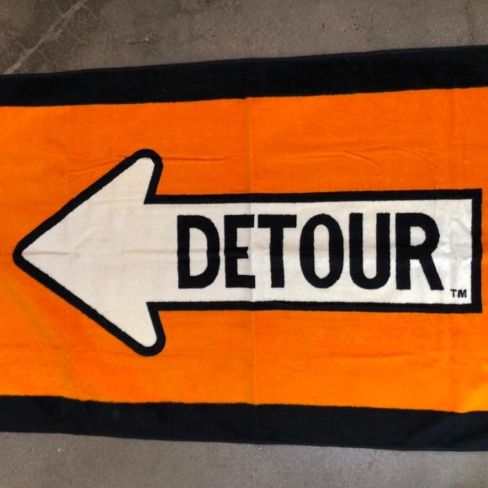 Vintage 1990s beach towel